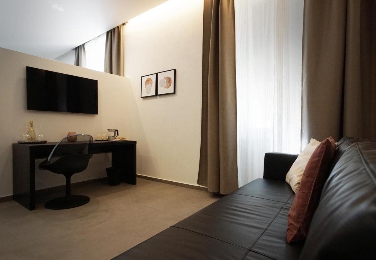 New Moon Rooms La Spezia Exterior photo